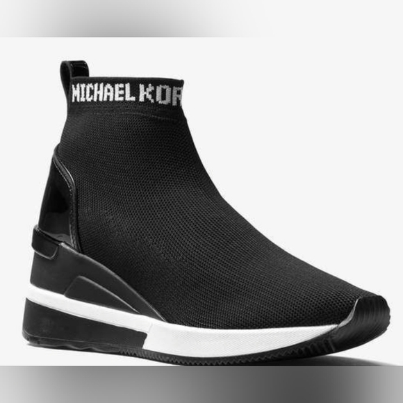Michael Kors Skyler Logo Stretch-Knit Sock Sneakers Size 8 NWOT MSRP $165